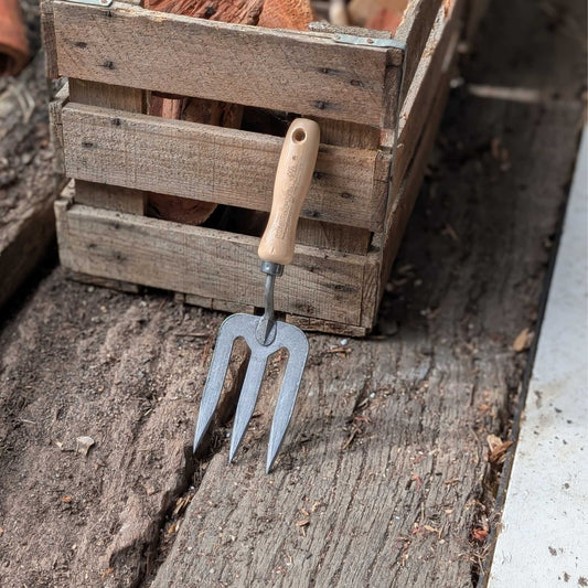 Krumpholz Hand - Forged Hand Fork Home & Garden > Garden Tools > Hand Tools - Minimalist Gardener