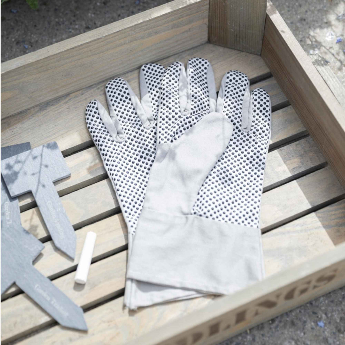 Lightweight Garden Potting Gloves | Flint > Home & Garden > Garden Tools > Gardening Gloves - Personal Care and Protection> Minimalist Gardener