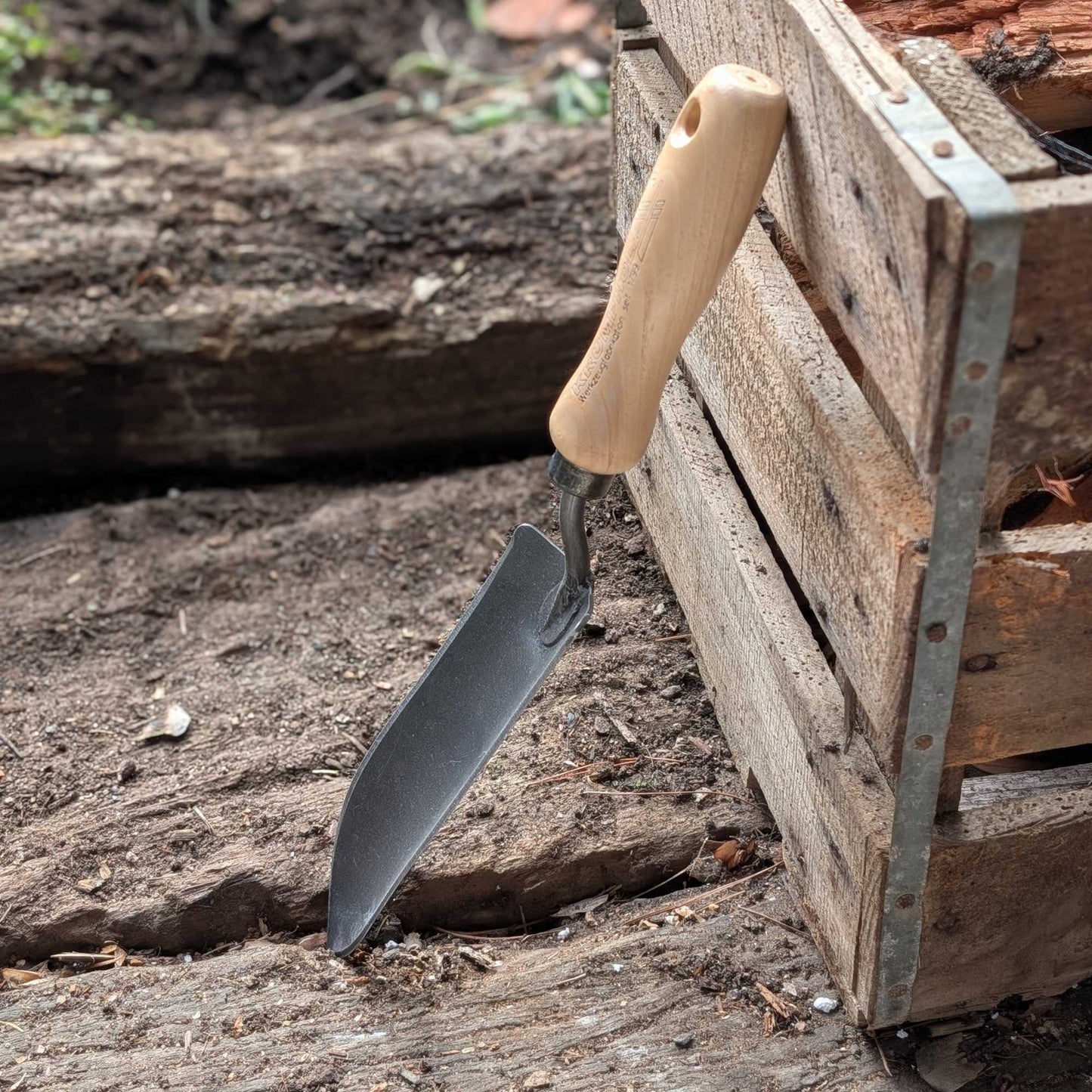 Hand - Forged Slim Trowel Home & Garden > Garden Tools > Hand Tools - Minimalist Gardener