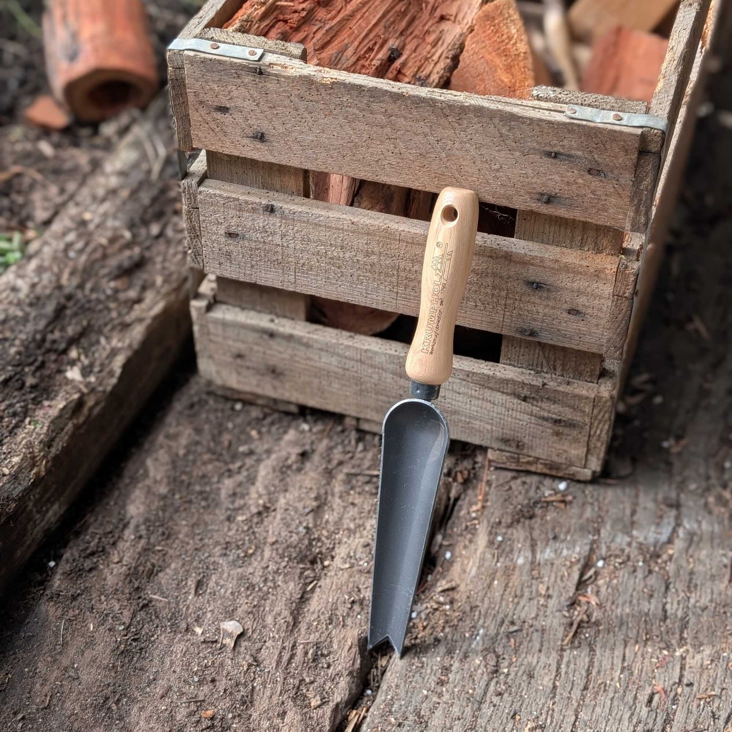 Hand - Forged Weeding Trowel Home & Garden > Garden Tools > Hand Tools - Minimalist Gardener