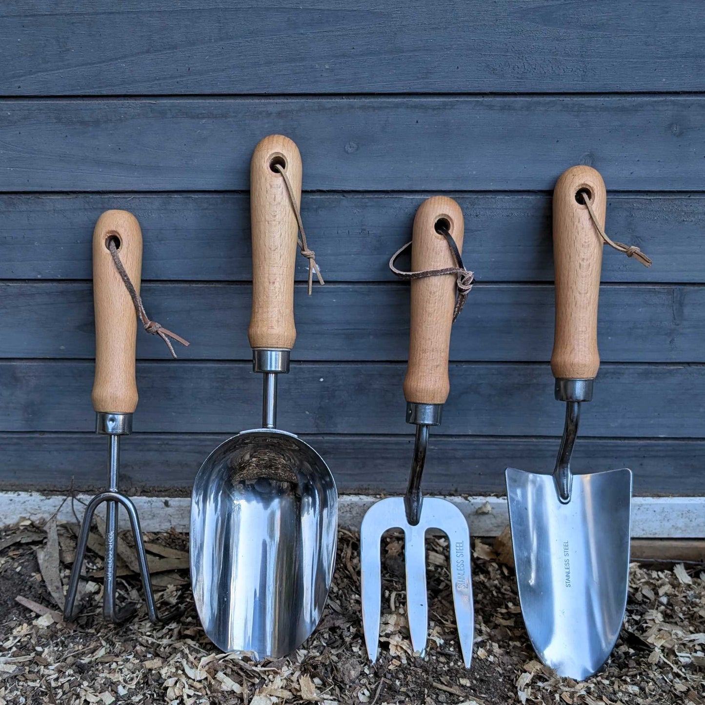 Hand Tool Garden Gift Set with Garden Tote Bag Home & Garden > Garden Tools > Hand Tools - Minimalist Gardener