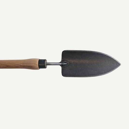 Krumpholz Hand-Forged Mid-Reach Trowel | 68cm Home & Garden > Garden Tools > Hand Tools - Minimalist Gardener