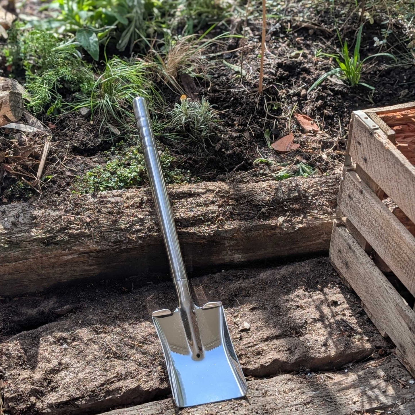 Stainless Steel Straight Garden Shovel Small Home & Garden > Garden Tools > Gardening Tools - Minimalist Gardener