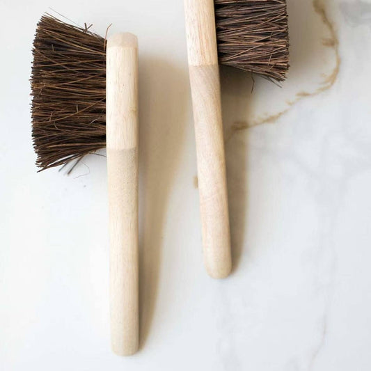 Wooden Square Garden Scrub Brush Home & Garden > Garden Accessories > Cleaning - Minimalist Gardener
