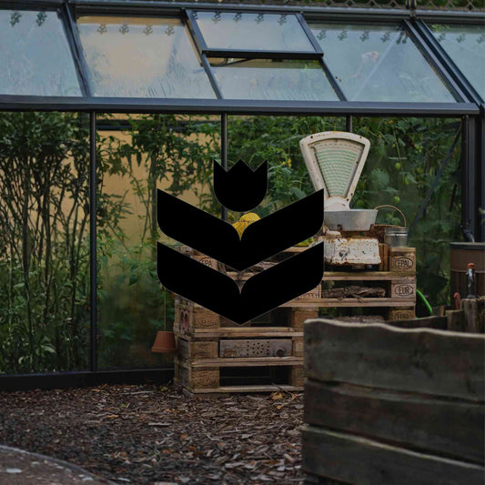 15 practical tools for the Australian kitchen gardener - Minimalist Gardener