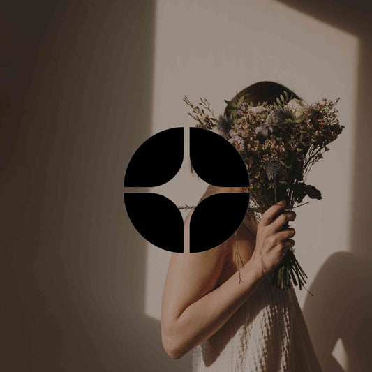 Lovely gifts for gardeners this Valentine's Day - Minimalist Gardener