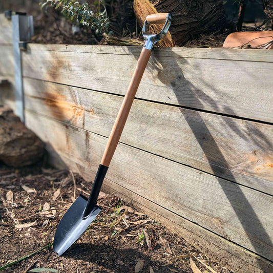 Australian Made D-Handle Planting Spade Home & Garden > Garden Tools > Gardening Tools - Minimalist Gardener