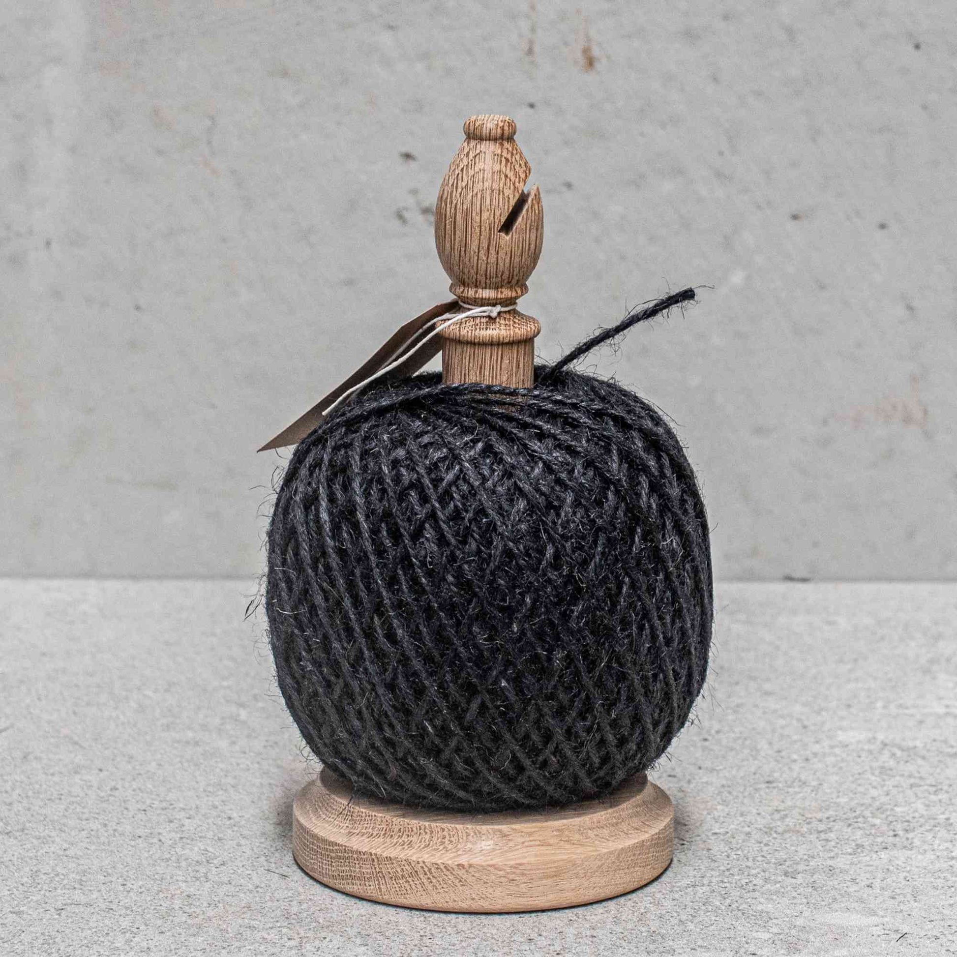 Black Twine Stand with Cutter | Natural Cord Dispenser Home & Garden > Garden Accessories > Organisation & Storage - Minimalist Gardener