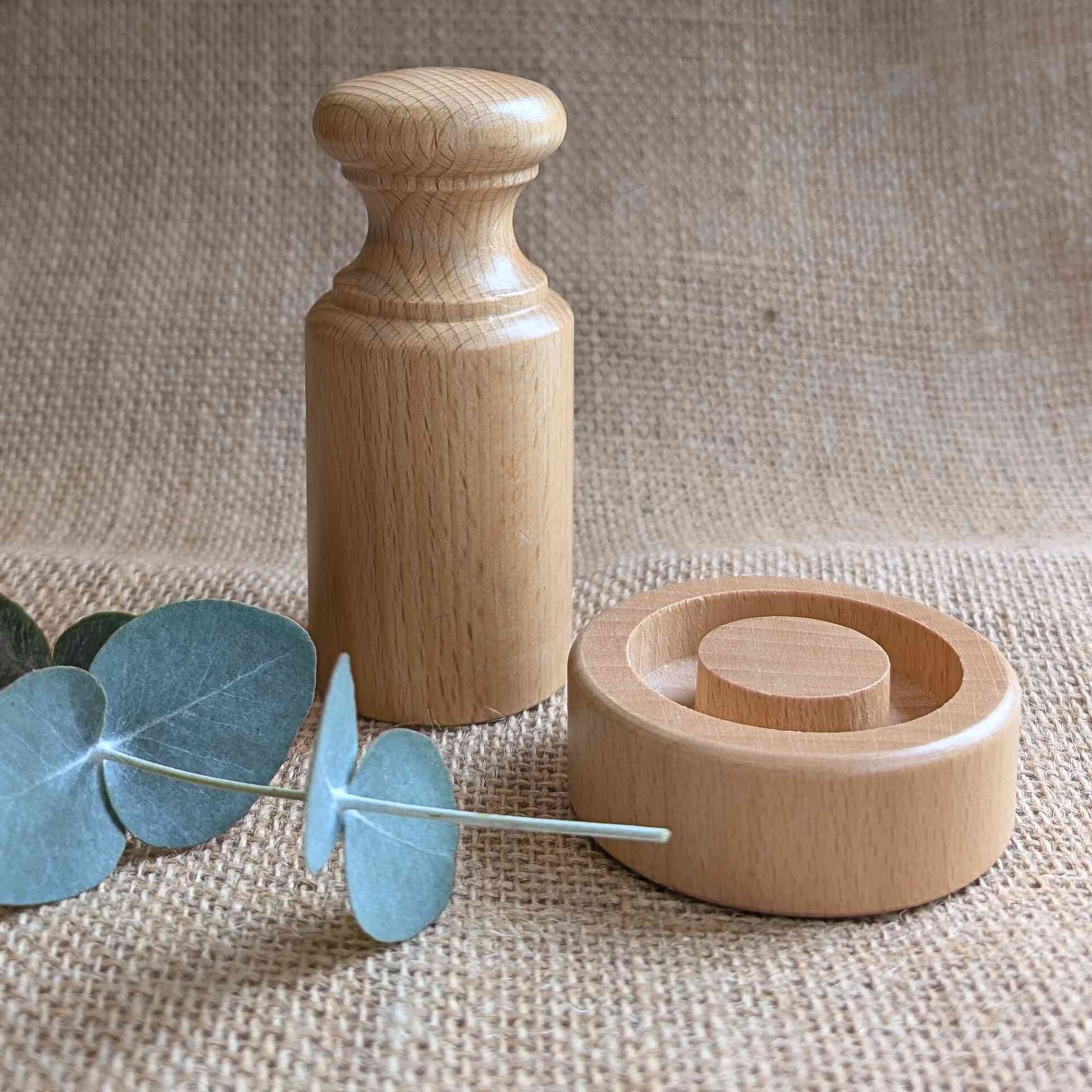 Eco - Friendly Plant Pot Maker Home & Garden > Garden Accessories > Planting - Minimalist Gardener