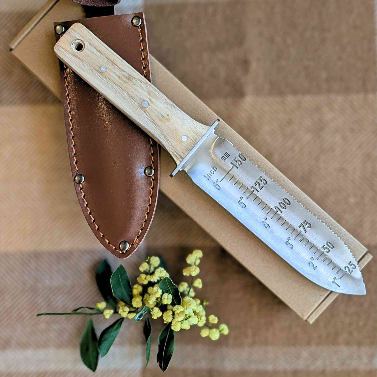 Gift Boxed Garden & Soil Knife | Hori Hori Home & Garden > Garden Tools > Gardening Tools - Minimalist Gardener