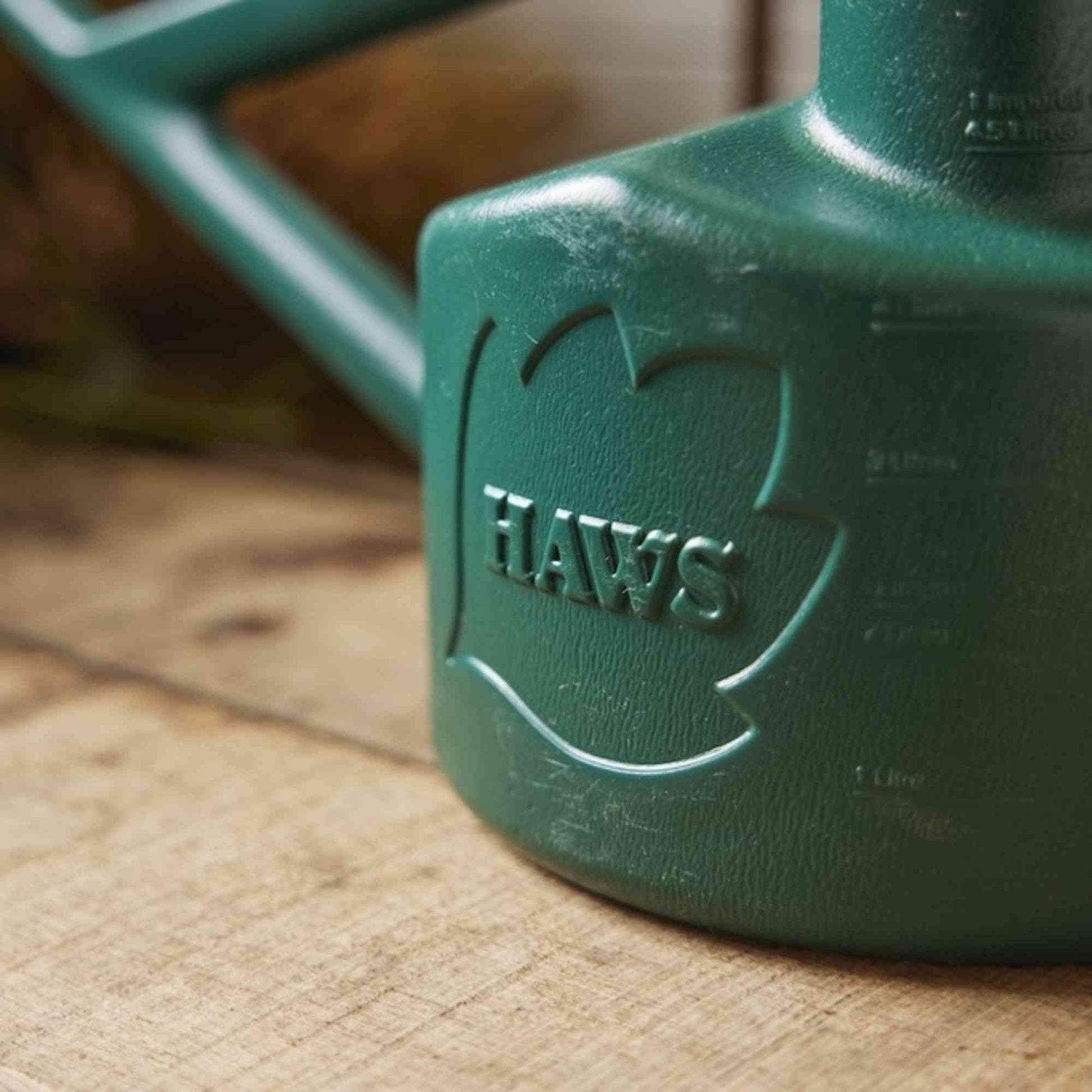 Haws The Sutton Splash Watering Can | Green 2.25l Home & Garden > Garden Tools > Watering Can - Minimalist Gardener