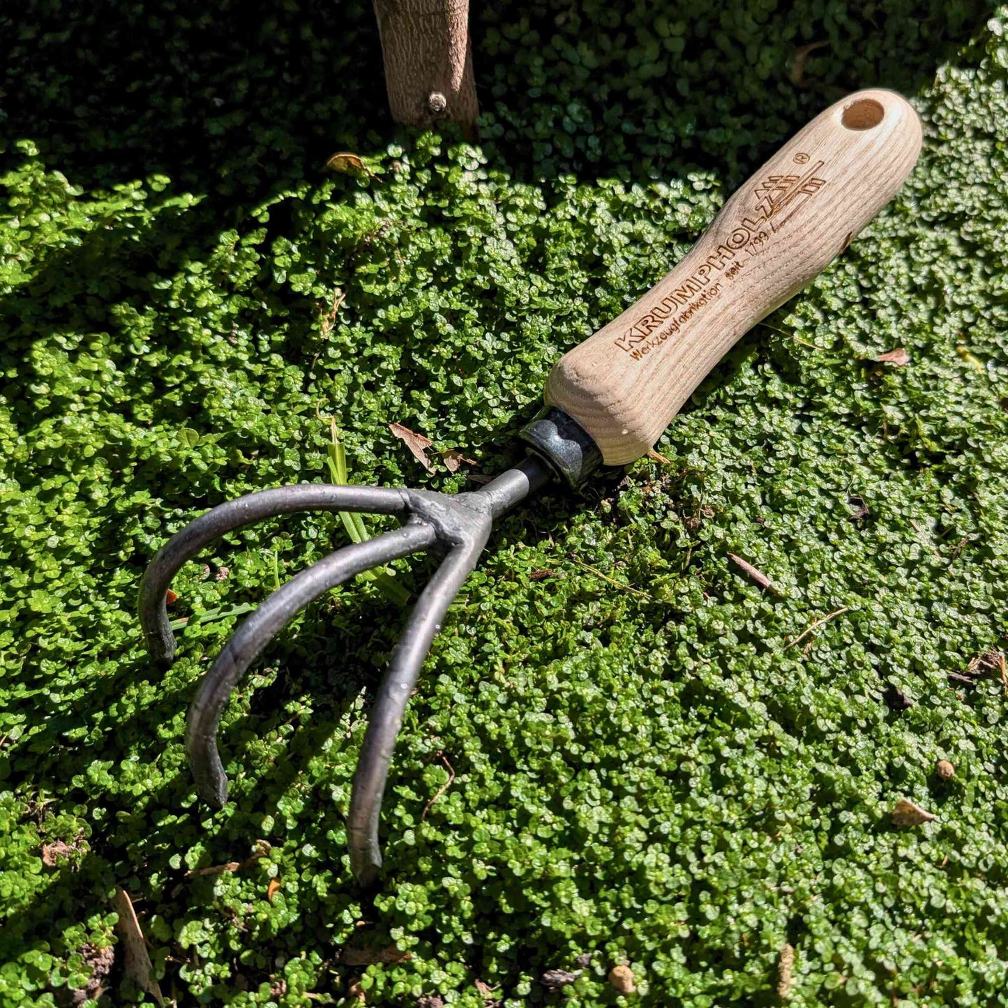 Krumpholz Hand - Forged 3 Tine Cultivator Home & Garden > Garden Tools > Hand Tools - Minimalist Gardener