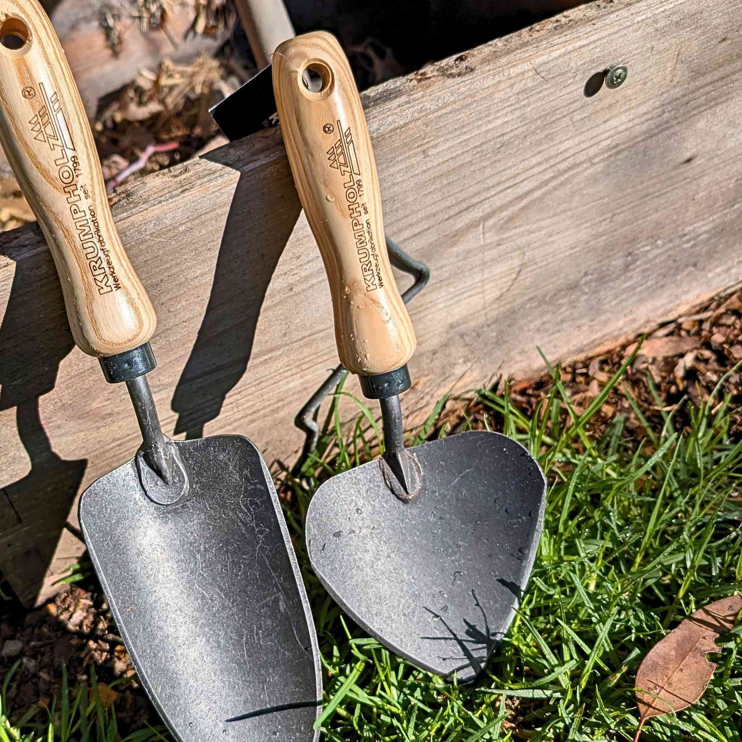 Krumpholz Hand - Forged Pot Trowel Home & Garden > Garden Tools > Hand Tools - Minimalist Gardener