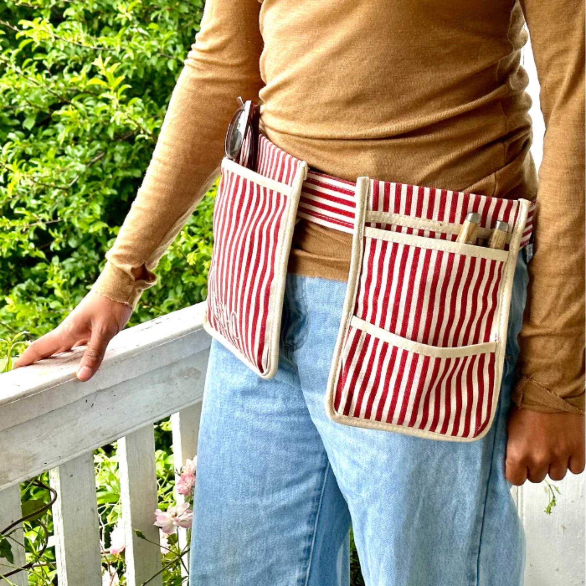 Le Sac Gardening Belt Red Stripe Garden Organisation > Storage > Storage Bag - Minimalist Gardener