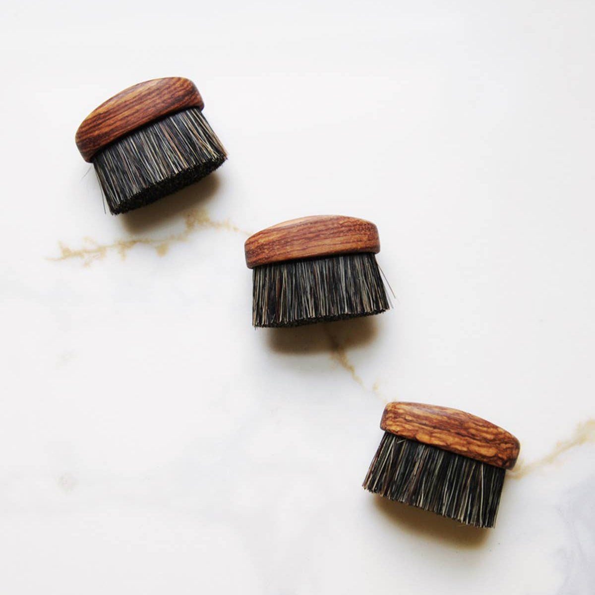 Mini Bristle Garden Brush Home & Garden > Garden Accessories > Cleaning - Minimalist Gardener