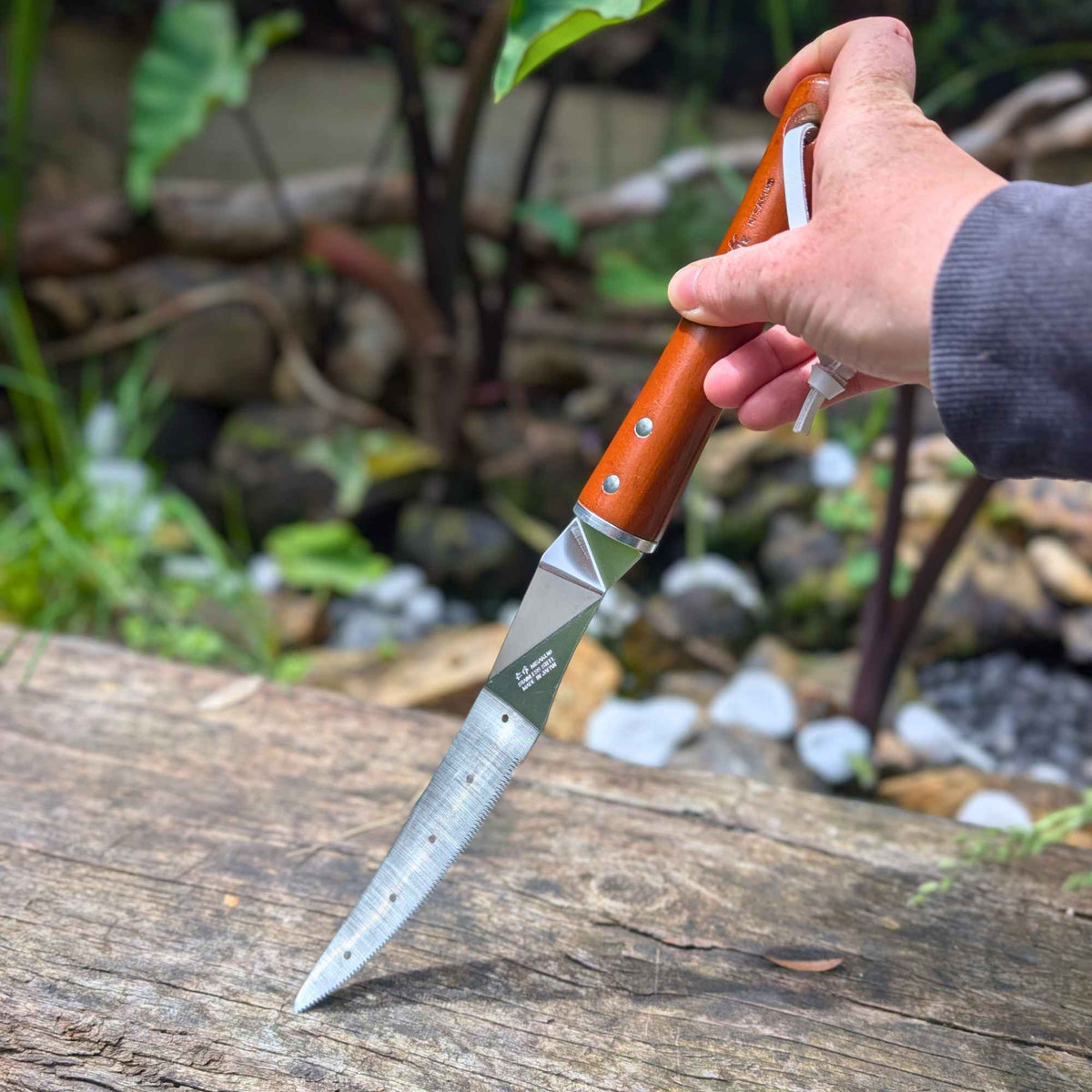 Nisaku 1201 Stainless Steel Garden Knife | Repotting Master Home & Garden > Garden Tools > Gardening Tools - Minimalist Gardener