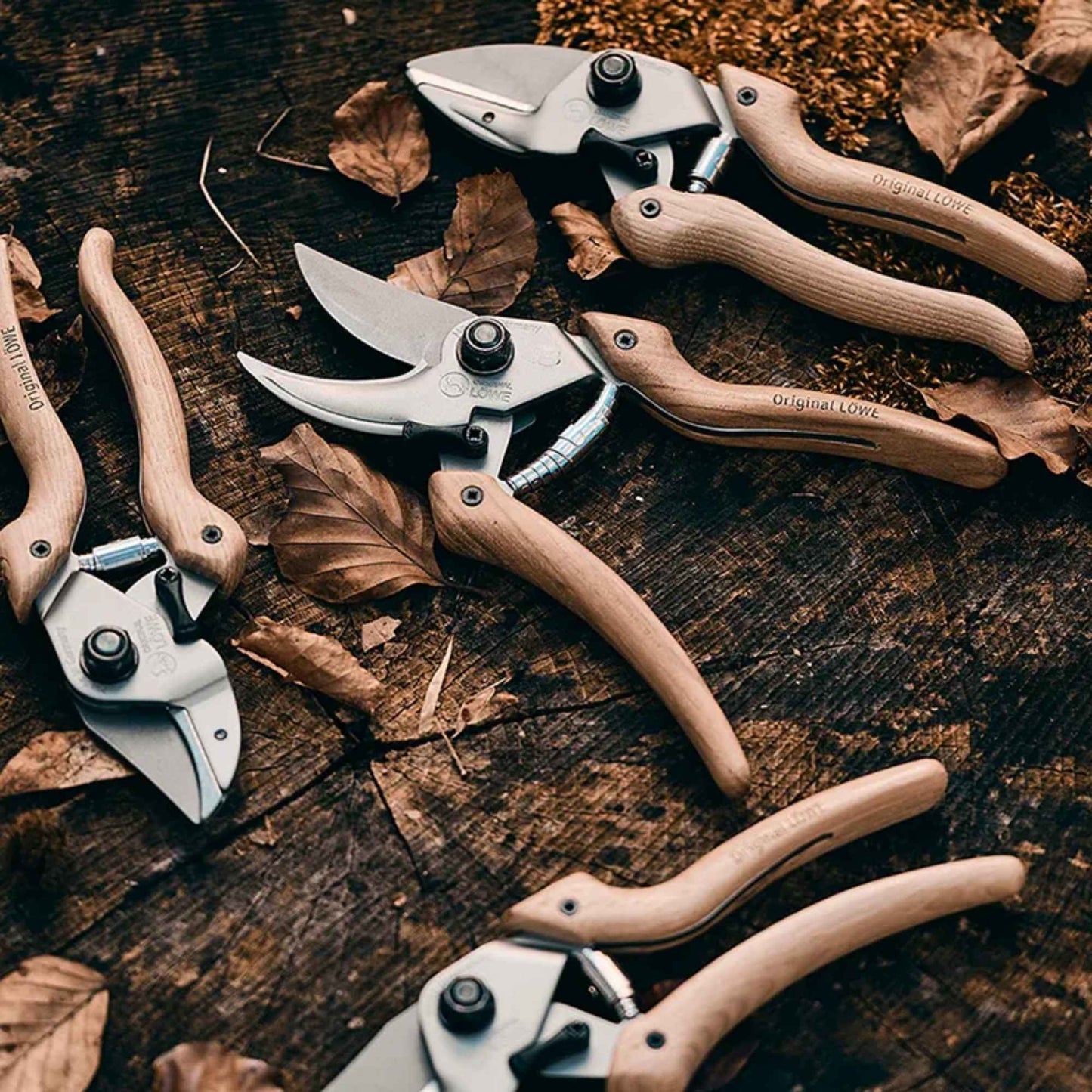 Original LÖWE Natural 9.107 Professional Bypass Secateurs Home & Garden > Garden Tools > Shears - Minimalist Gardener