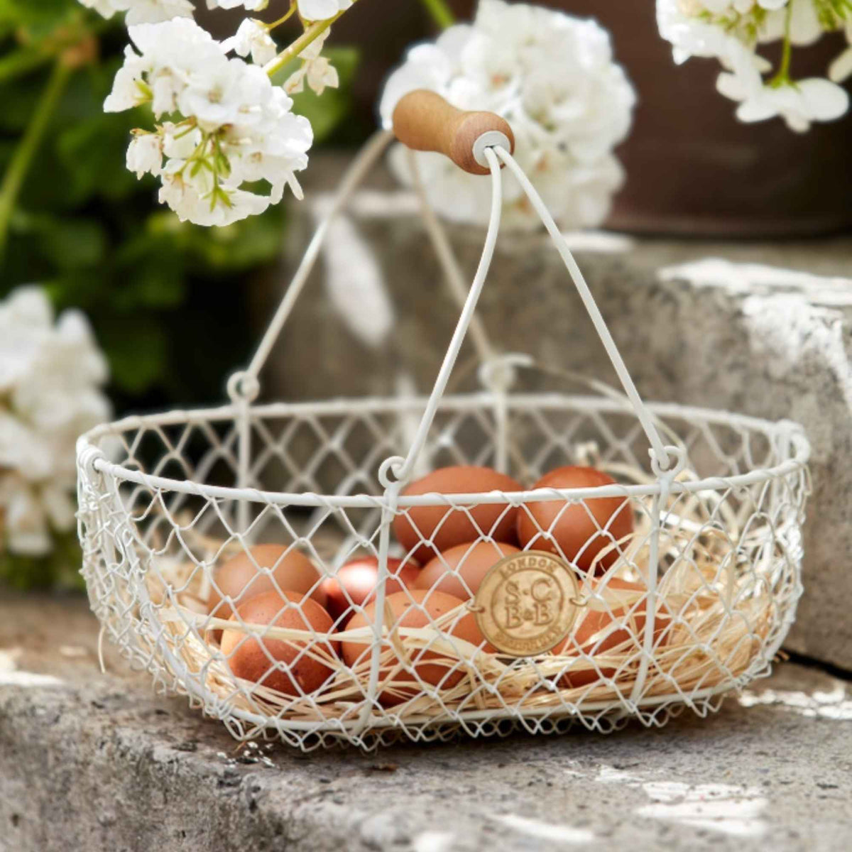Sophie Conran Harvesting Basket | Buttermilk Garden Organisation > Storage > Storage Bag - Minimalist Gardener