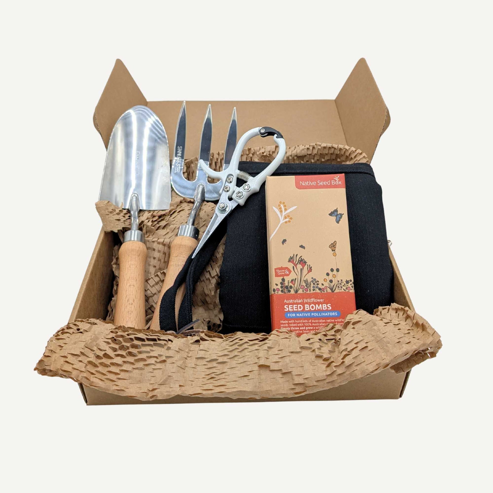 The Beginner Gardener's Garden Gift Pack Home & Garden > Garden Accessories > Gardening Gifts and Kits - Minimalist Gardener