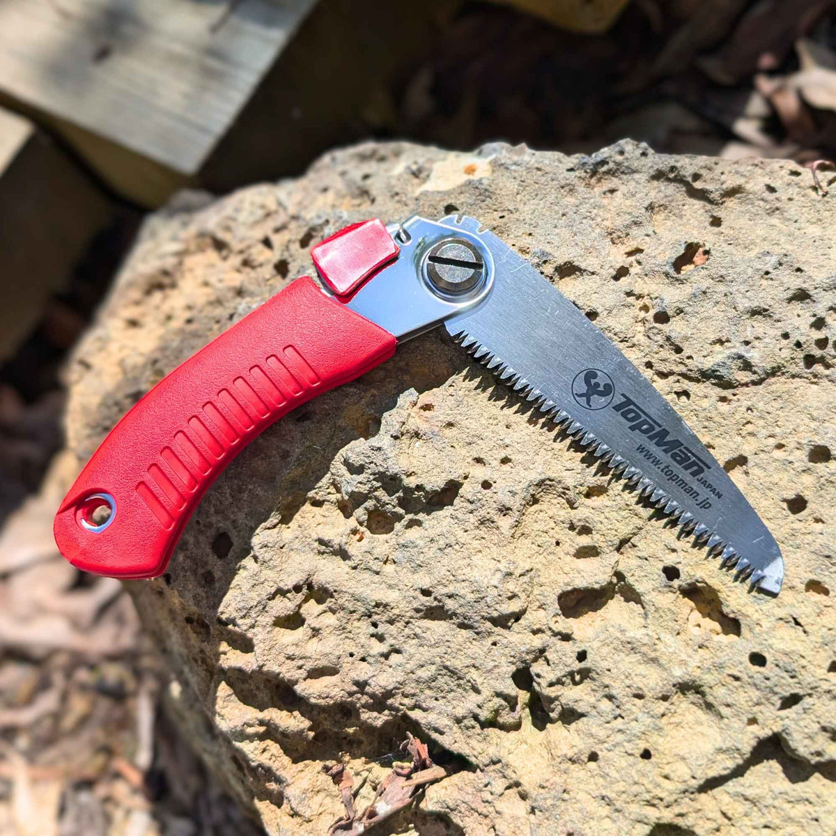Topman Japanese 120mm Folding Pocket Saw | Red Home & Garden > Garden Tools > Pruning - Minimalist Gardener
