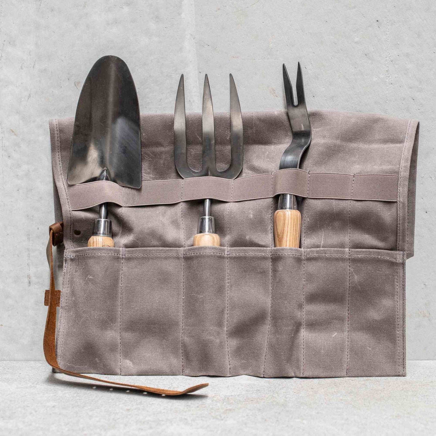 Waxed Canvas Garden Tool Roll | Ash Garden organisation > Garden Storage > Garden Tool Caddy - Minimalist Gardener