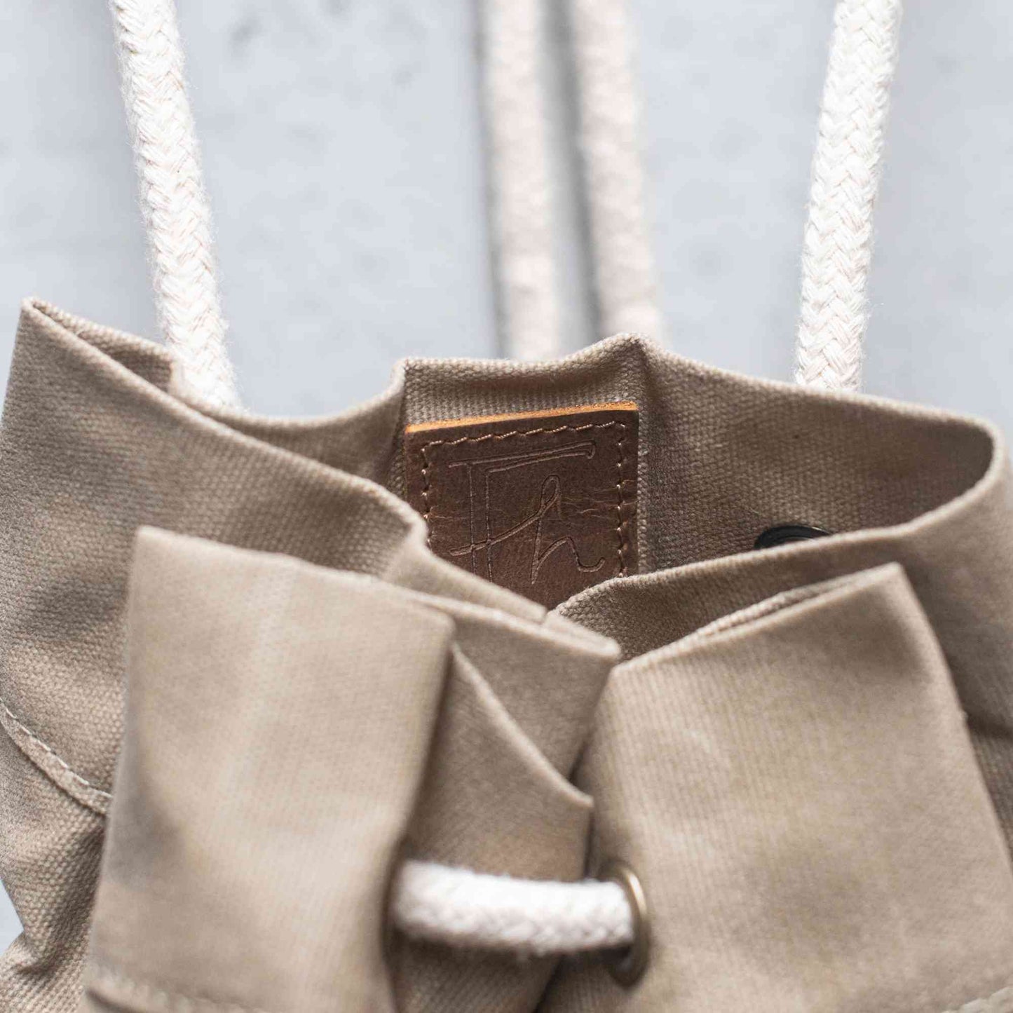 Waxed Canvas Garden Utility Bag | Limited Edition Garden Storage > Garden Bags > Garden Tool Bag - Minimalist Gardener
