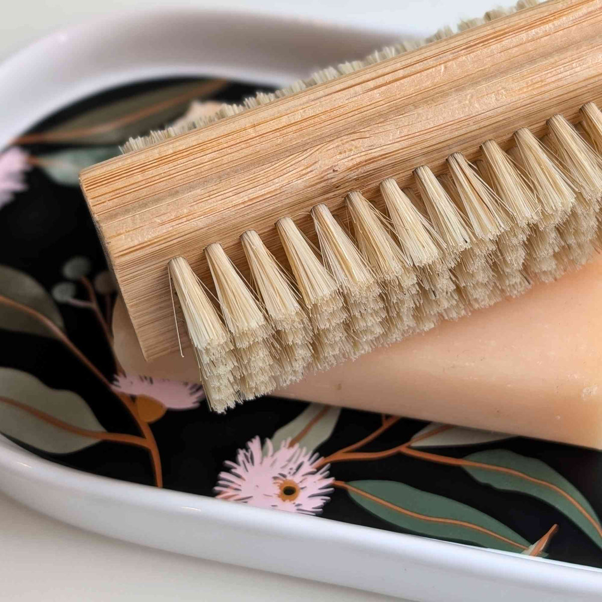 Wood & Bristle Garden Nail + Tool Brush Home & Garden > Garden Accessories > Cleaning - Minimalist Gardener